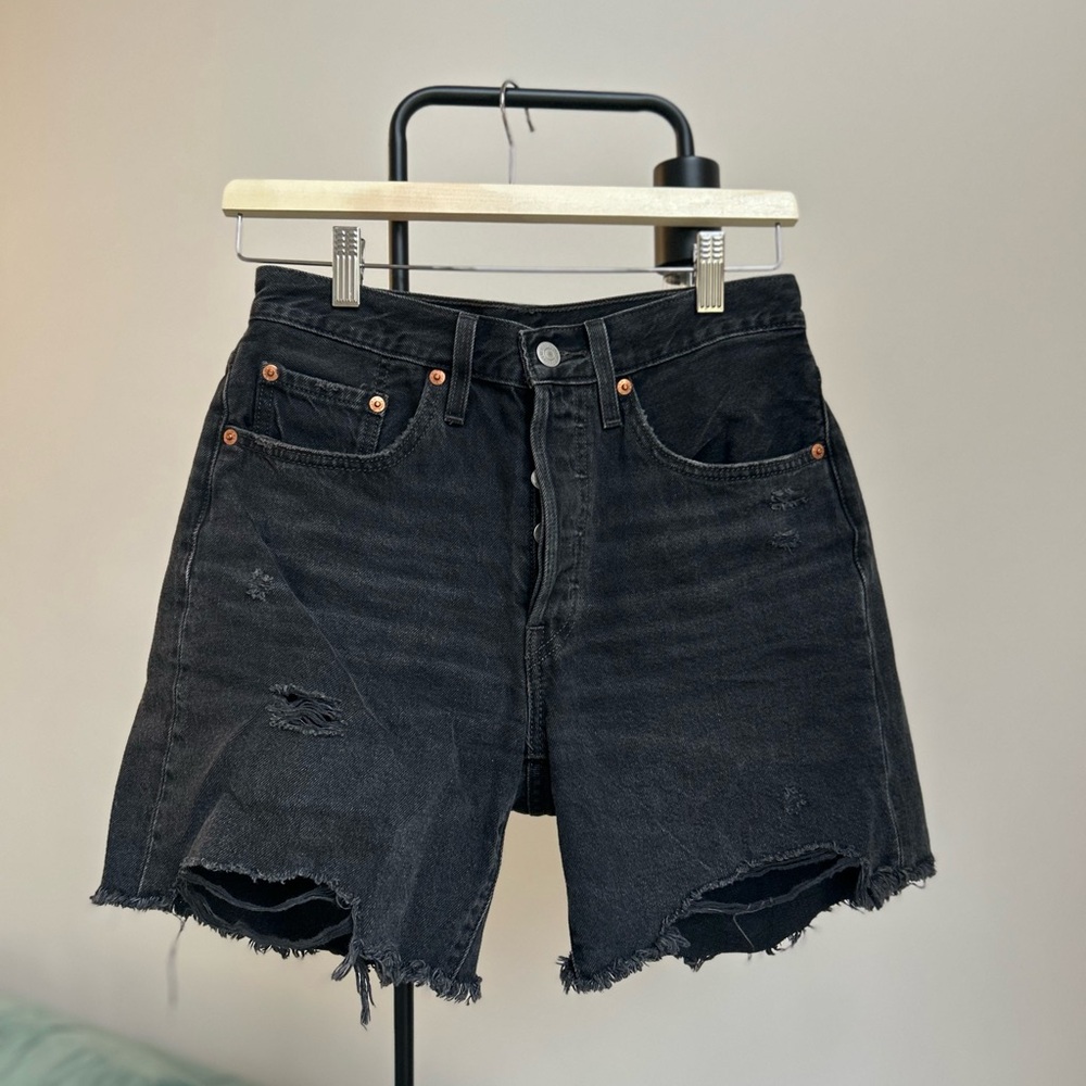 Levi's Black Distressed Jean Shorts - Picture 1 of 3